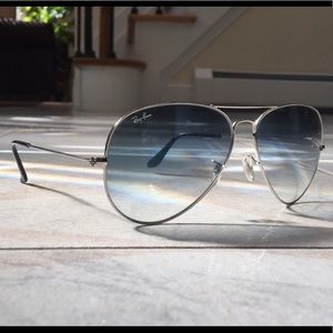 Ray-Ban Aviators Blue Gradient